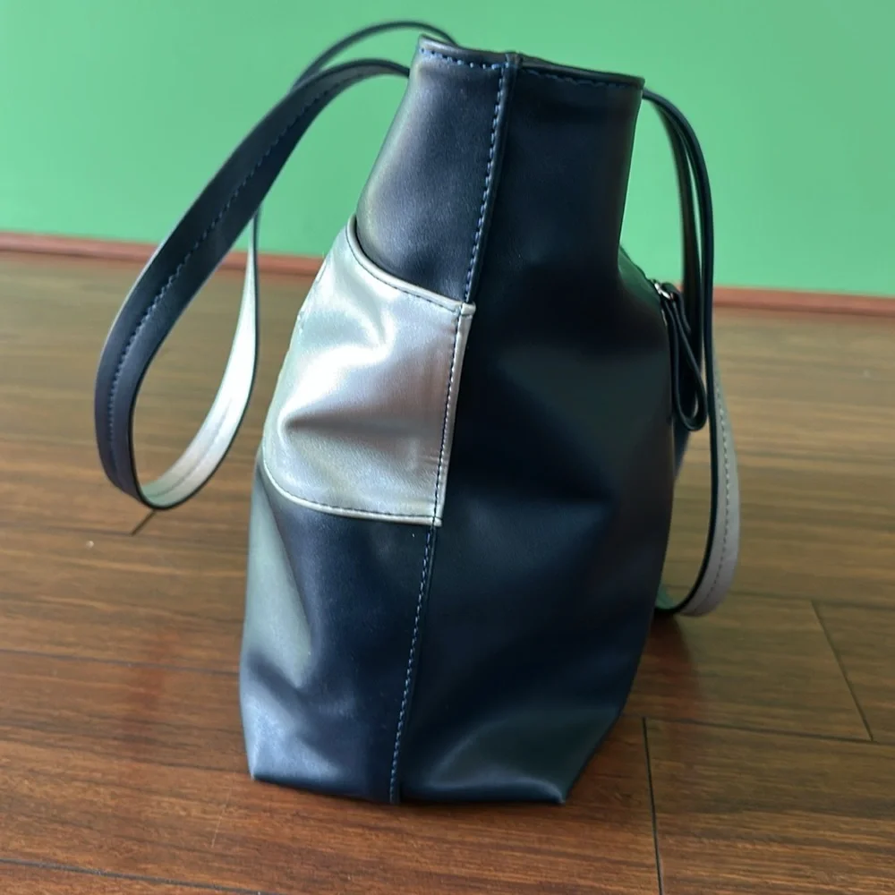 🟢🟢EUC Tom Tailor Shoulder Handbag🟢🟢